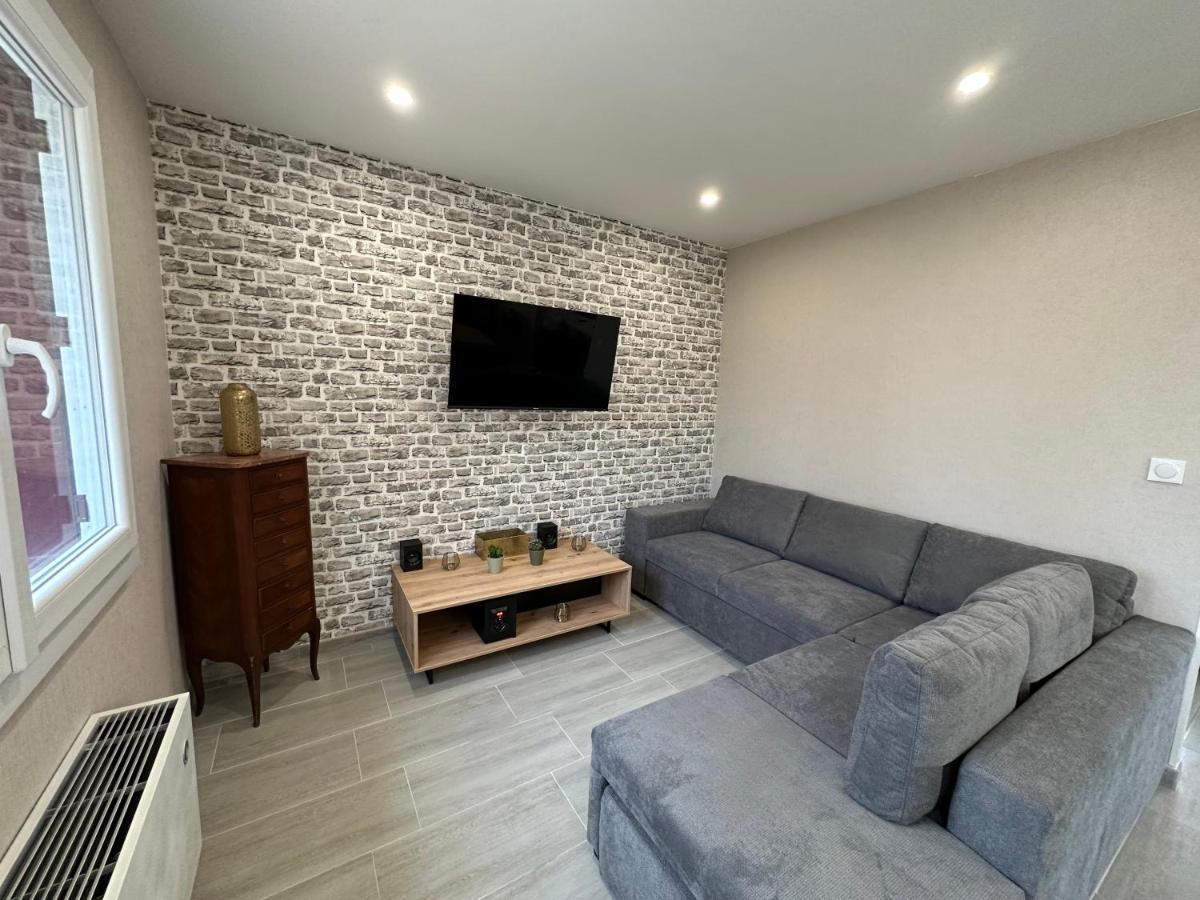 Agreable Maison Avec Jardin A Joinville Esterno foto